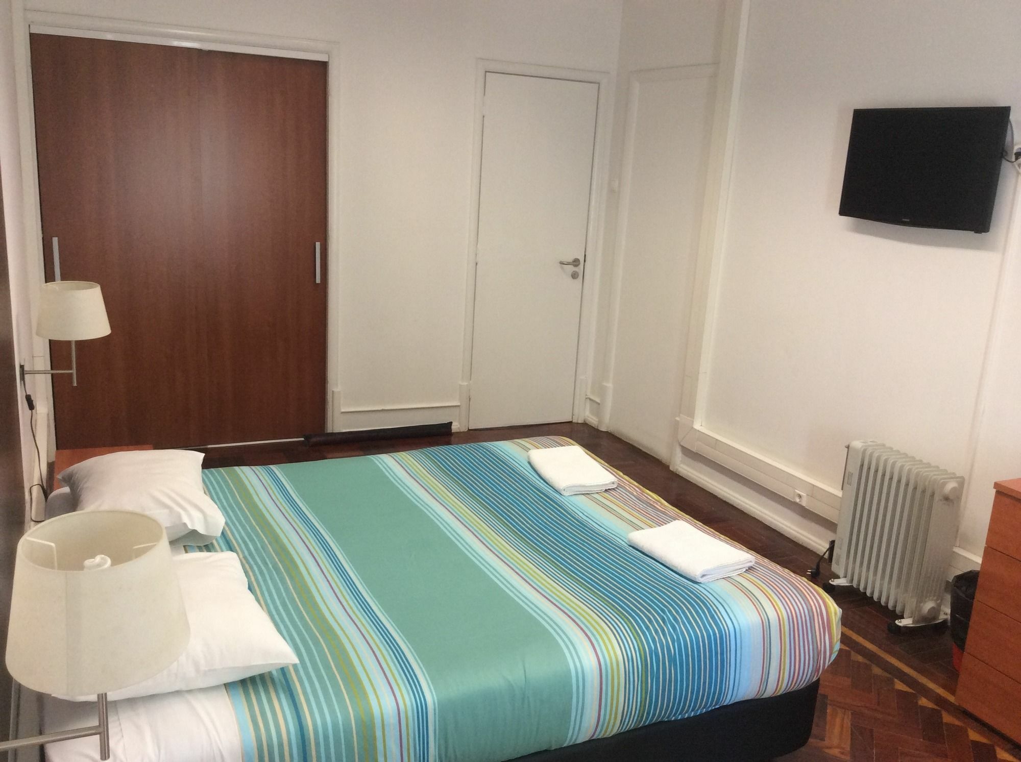 Tagus Palace Guesthouse Lissabon Buitenkant foto